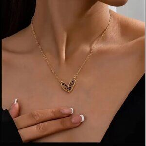 Dainty Leopard Print Heart Pendant Necklace